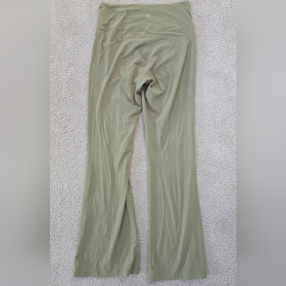Lululemon Groove Pant Bronze Green Size 12 - Picture 5 of 9